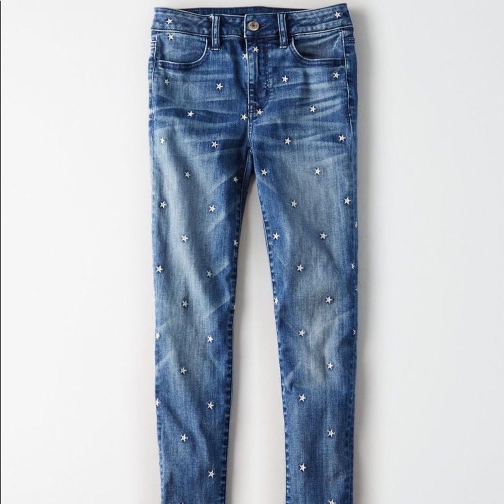 Barely worn American Eagle star jeans